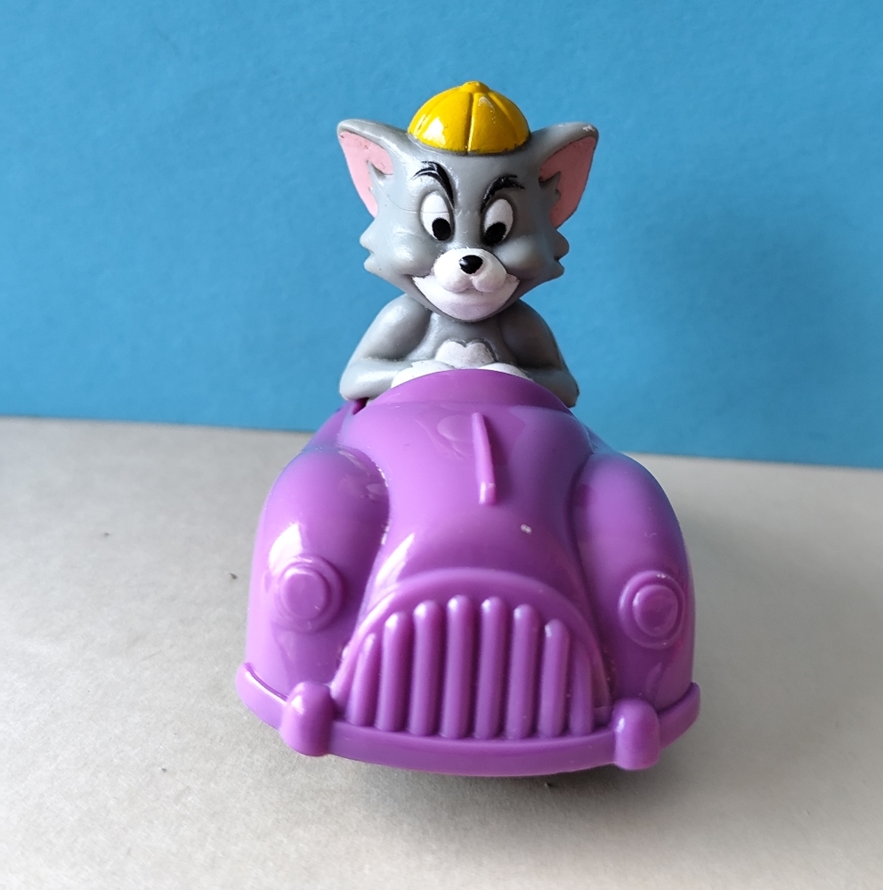 Vintage TOM The Cartoon Mouse 1993 plastic TEC Figure Tom & Jerry race car